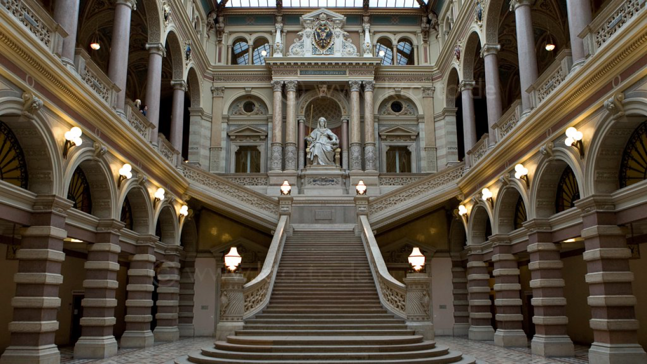 Eingangshalle Justizpalast Wien